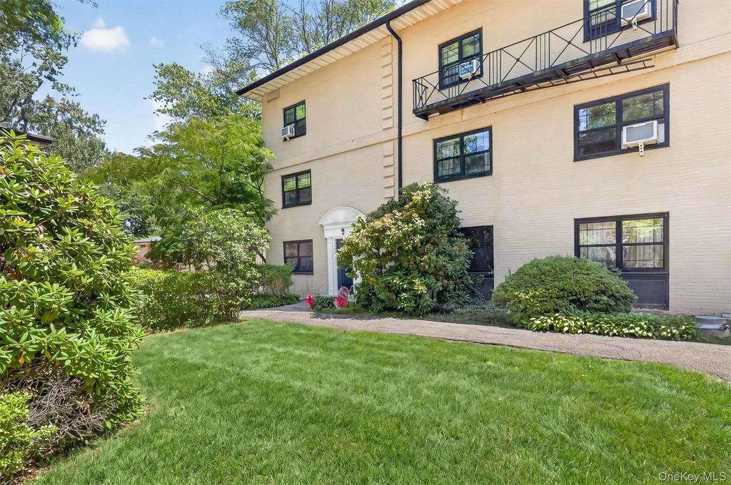 6 Manchester Road 2L, Eastchester, NY 10709 — photo 3