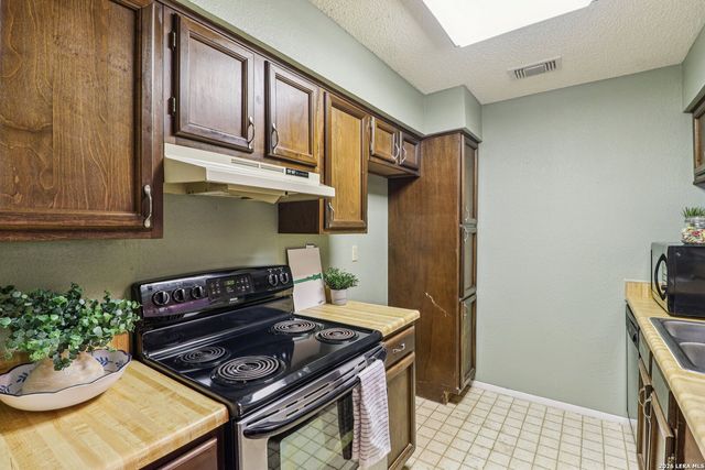 4119 Medical Dr Apt E201, San Antonio, TX 78229