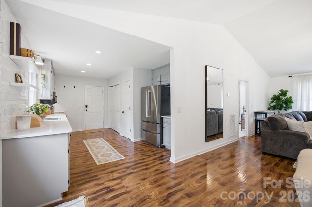 600 Gray Drive, Charlotte, NC 28213