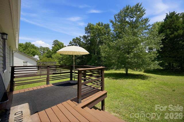 600 Gray Drive, Charlotte, NC 28213