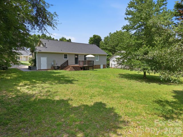 600 Gray Drive, Charlotte, NC 28213