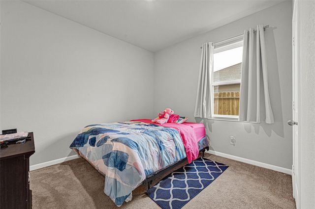 16125 Sugar Falls Drive, Conroe, TX 77303