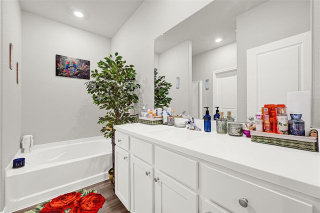 16125 Sugar Falls Drive, Conroe, TX 77303