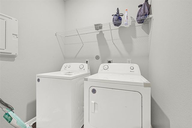 16125 Sugar Falls Drive, Conroe, TX 77303