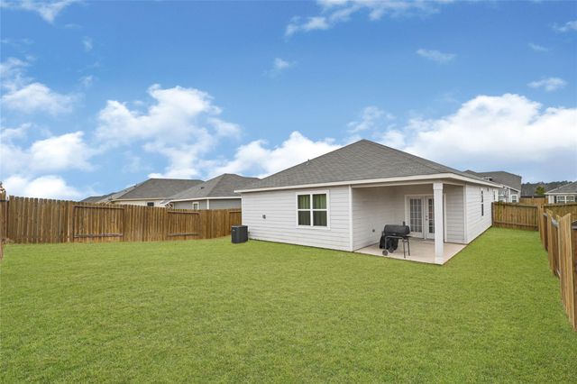 16125 Sugar Falls Drive, Conroe, TX 77303