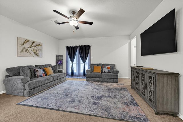 16125 Sugar Falls Drive, Conroe, TX 77303