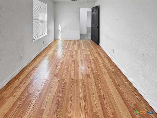 1113 W Downs Avenue, Temple, TX 76504