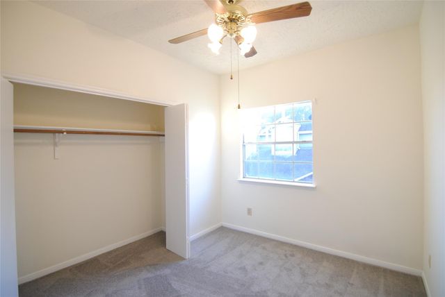 43 E Park West Drive, Houston, TX 77072