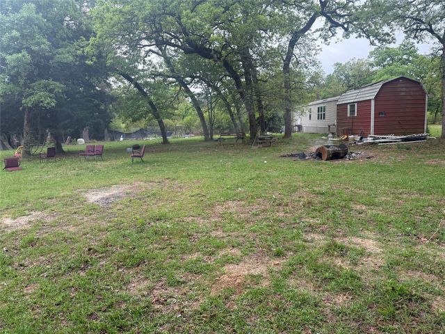 5312 Private Road 2065, Centerville, TX 75833