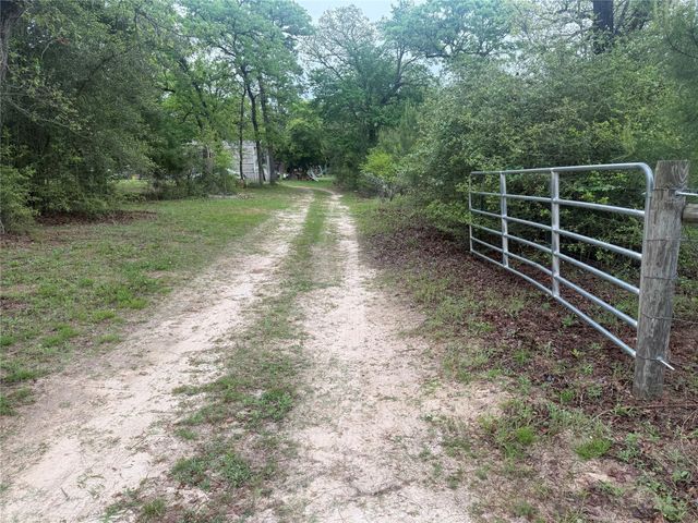 5312 Private Road 2065, Centerville, TX 75833