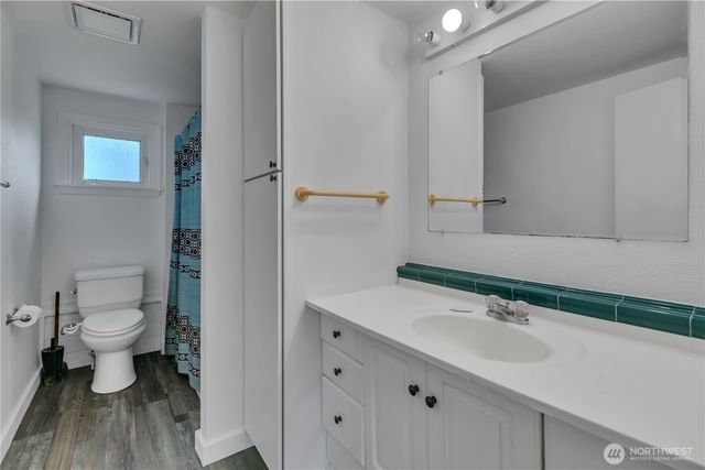 111 S 80th Street, Tacoma, WA 98408