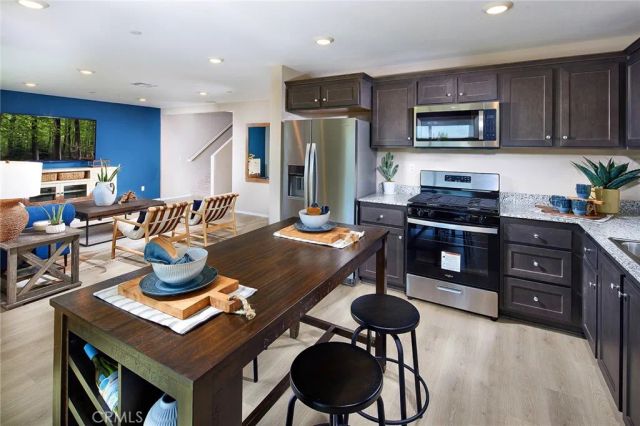 14961 Decarlo Drive, Adelanto, CA 92301