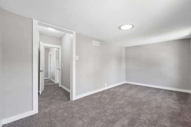 2328 Sheridan Avenue N, Minneapolis, MN 55411