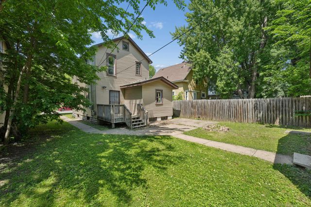 2328 Sheridan Avenue N, Minneapolis, MN 55411