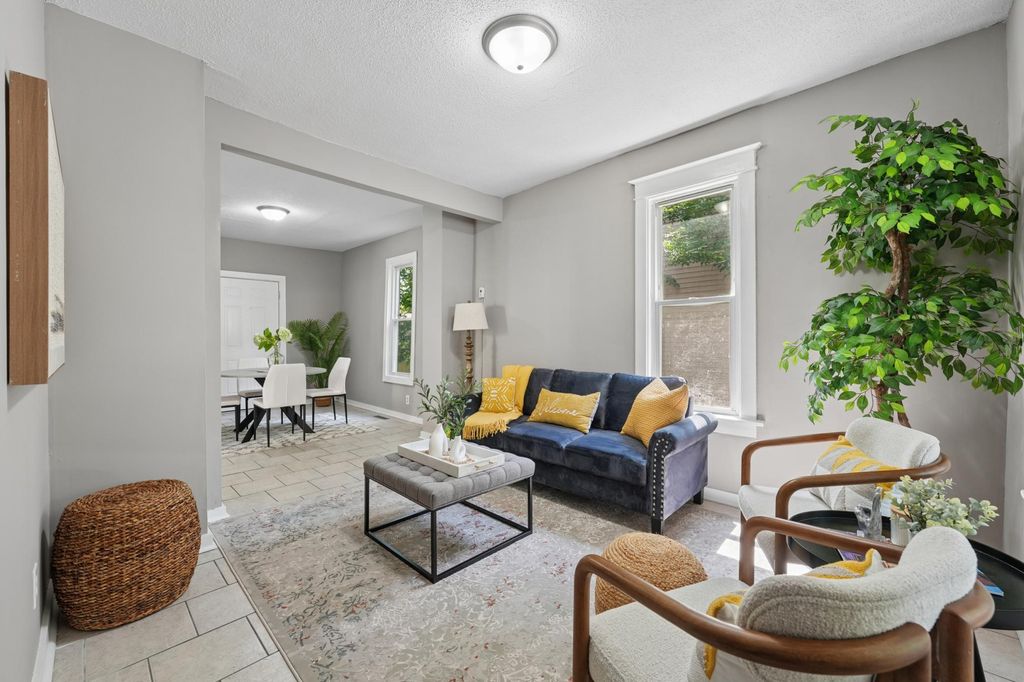 2328 Sheridan Avenue N, Minneapolis, MN 55411 — photo 4