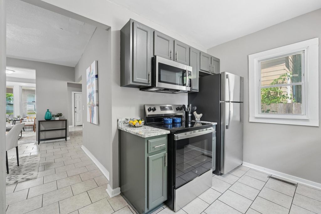 2328 Sheridan Avenue N, Minneapolis, MN 55411 — photo 5
