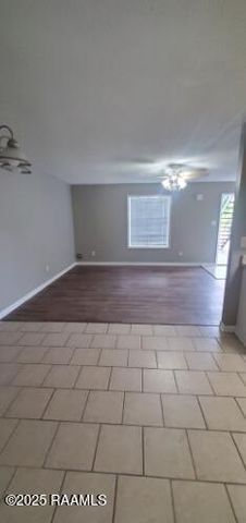 214 Rials Drive A, Lafayette, LA 70508