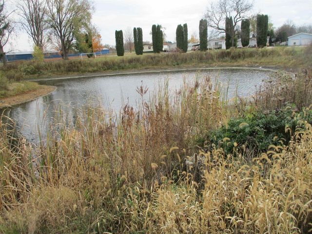 L 26 South Road, North Freedom, WI 53951