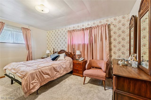 508 Clearbrook Drive, Akron, OH 44313