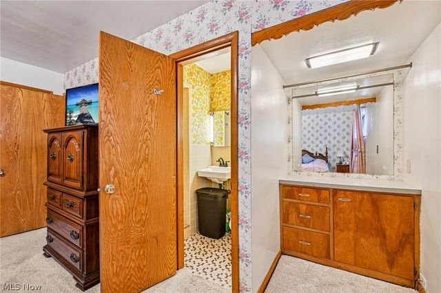 508 Clearbrook Drive, Akron, OH 44313