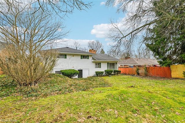 508 Clearbrook Drive, Akron, OH 44313