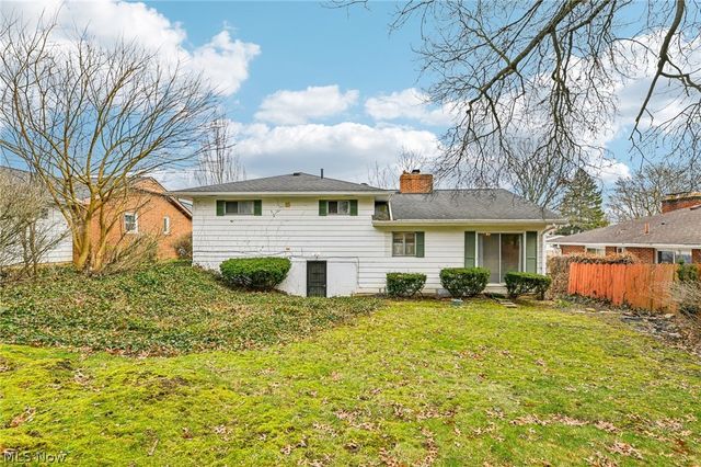 508 Clearbrook Drive, Akron, OH 44313