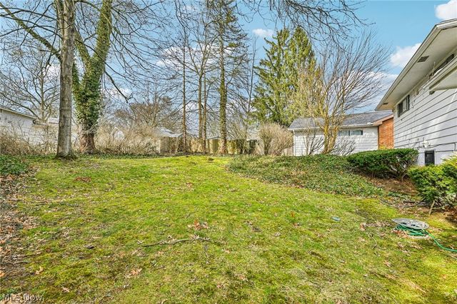 508 Clearbrook Drive, Akron, OH 44313