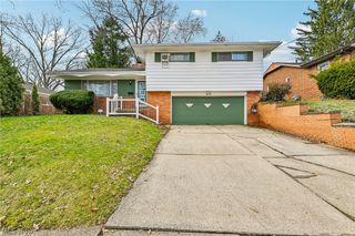 508 Clearbrook Drive, Akron, OH 44313