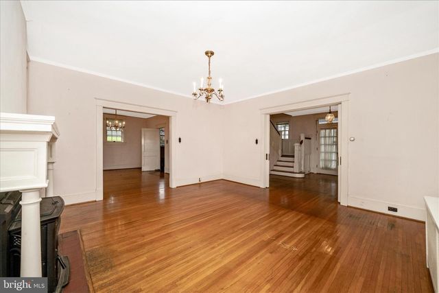 523 W POTOMAC ST, Brunswick, MD 21716