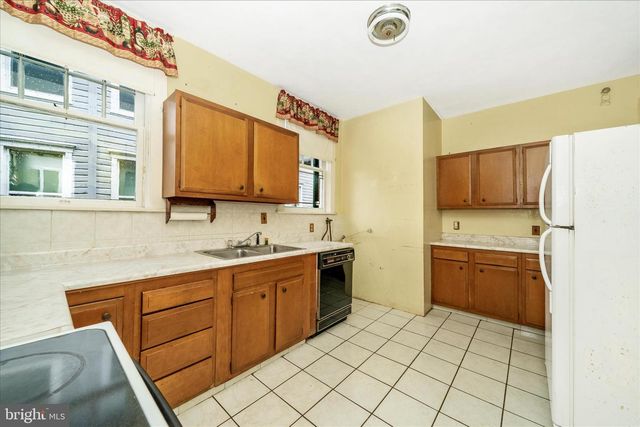 523 W POTOMAC ST, Brunswick, MD 21716