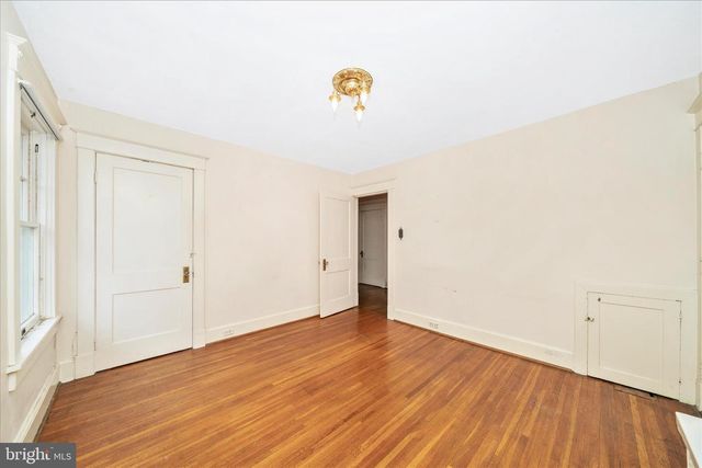 523 W POTOMAC ST, Brunswick, MD 21716