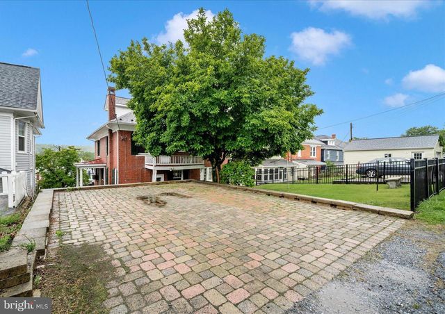 523 W POTOMAC ST, Brunswick, MD 21716