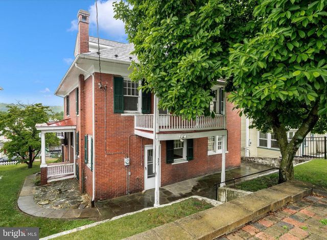 523 W POTOMAC ST, Brunswick, MD 21716