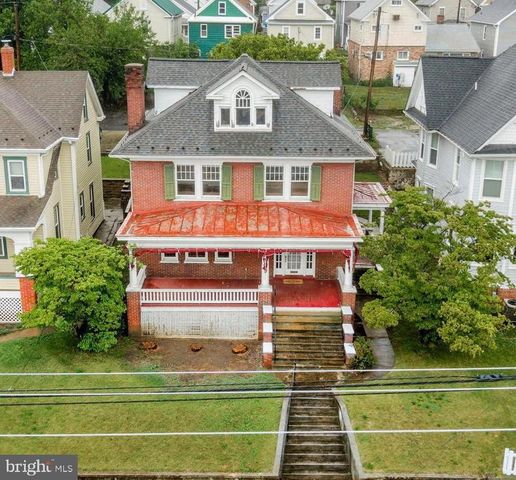 523 W POTOMAC ST, Brunswick, MD 21716