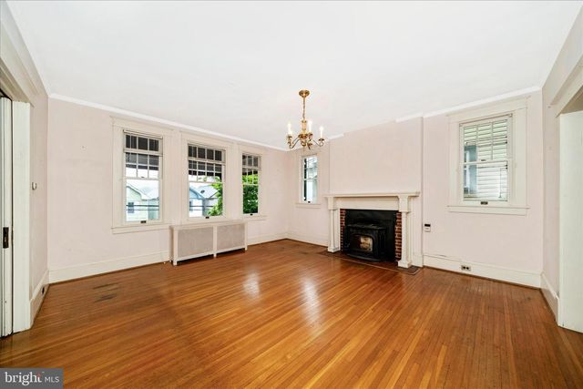 523 W POTOMAC ST, Brunswick, MD 21716