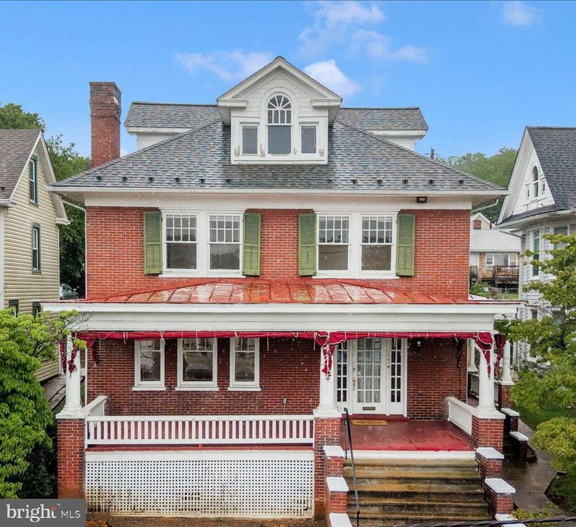 523 W POTOMAC ST, Brunswick, MD 21716