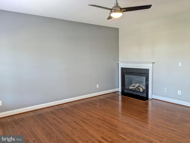 21882 BRICKSHIRE CIR, Ashburn, VA 20148