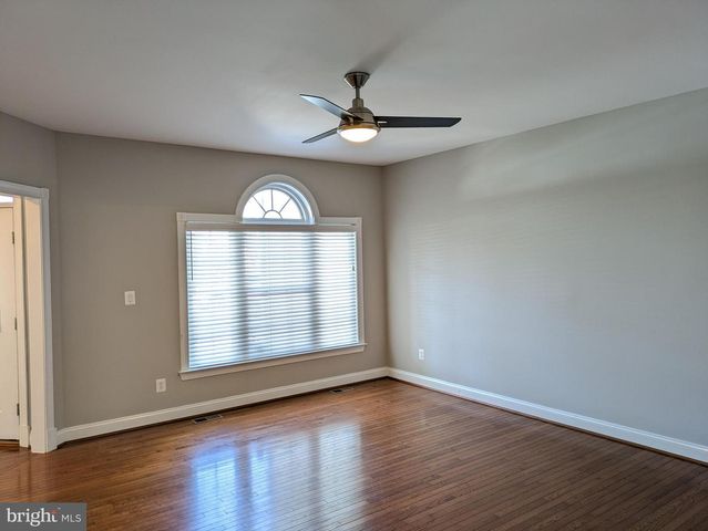21882 BRICKSHIRE CIR, Ashburn, VA 20148