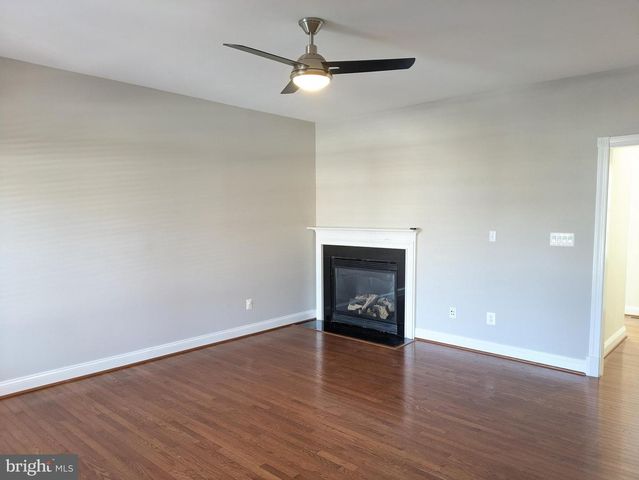 21882 BRICKSHIRE CIR, Ashburn, VA 20148