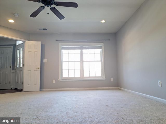 21882 BRICKSHIRE CIR, Ashburn, VA 20148
