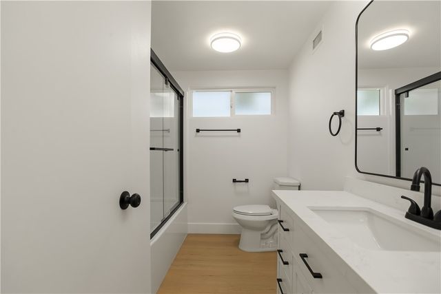 384 W 7th, Upland, CA 91786