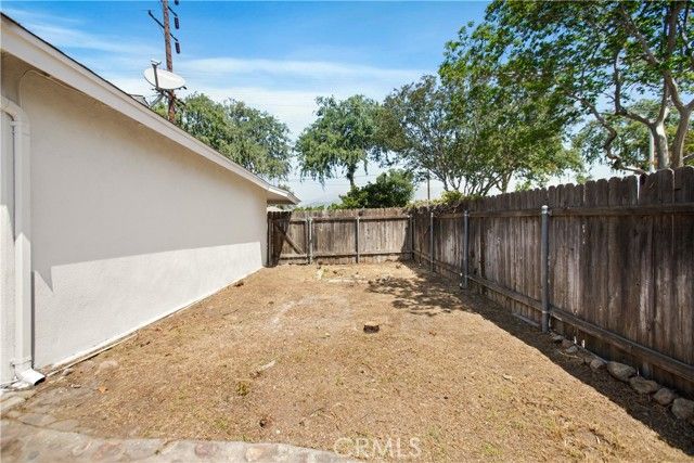 384 W 7th, Upland, CA 91786