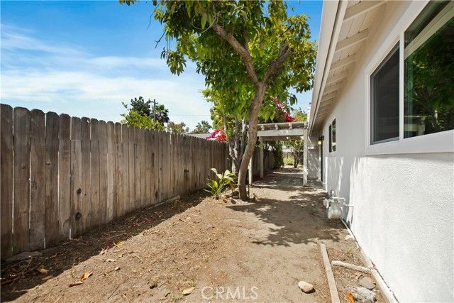 384 W 7th, Upland, CA 91786
