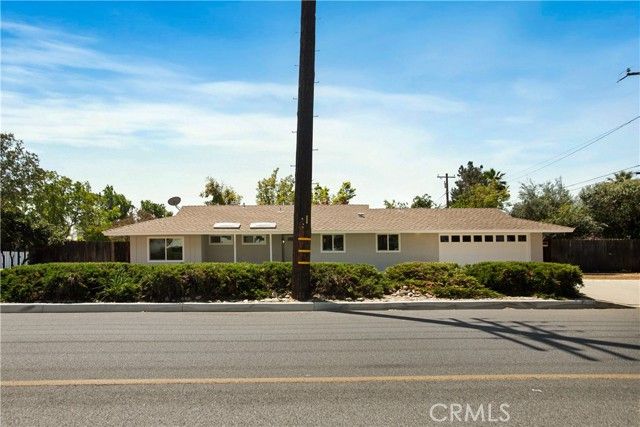 384 W 7th, Upland, CA 91786