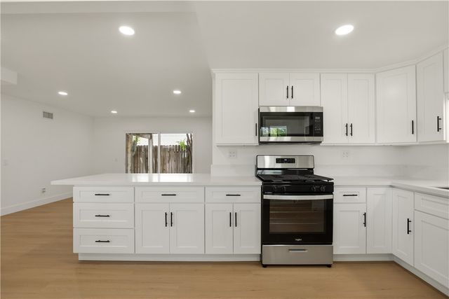 384 W 7th, Upland, CA 91786