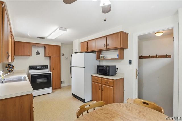 139 Euclid Avenue, Hamburg, NY 14075