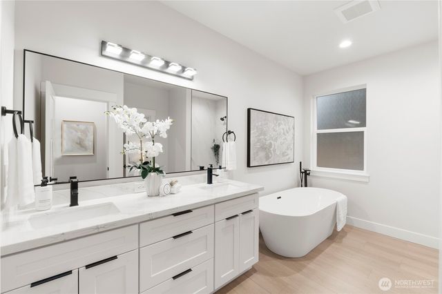 14701 11th Avenue Ct E, Tacoma, WA 98445