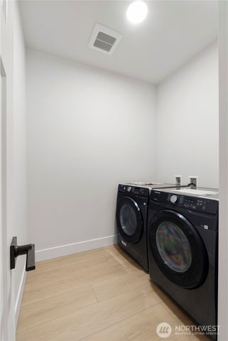 14701 11th Avenue Ct E, Tacoma, WA 98445