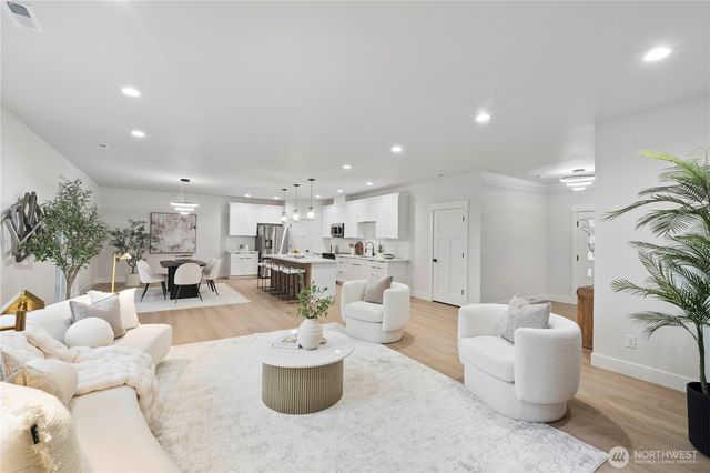 14701 11th Avenue Ct E, Tacoma, WA 98445