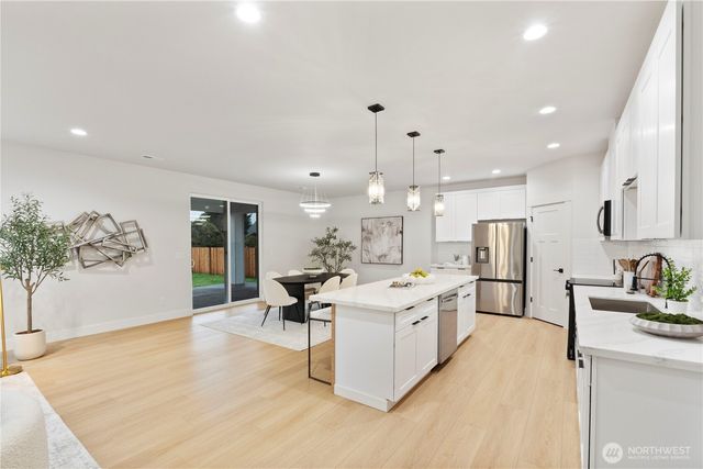 14701 11th Avenue Ct E, Tacoma, WA 98445